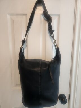 Coach Bleecker Bucket Hobo Bag Vintage Black Leather Shoulder Bag